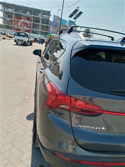 هيونداي سانتافي